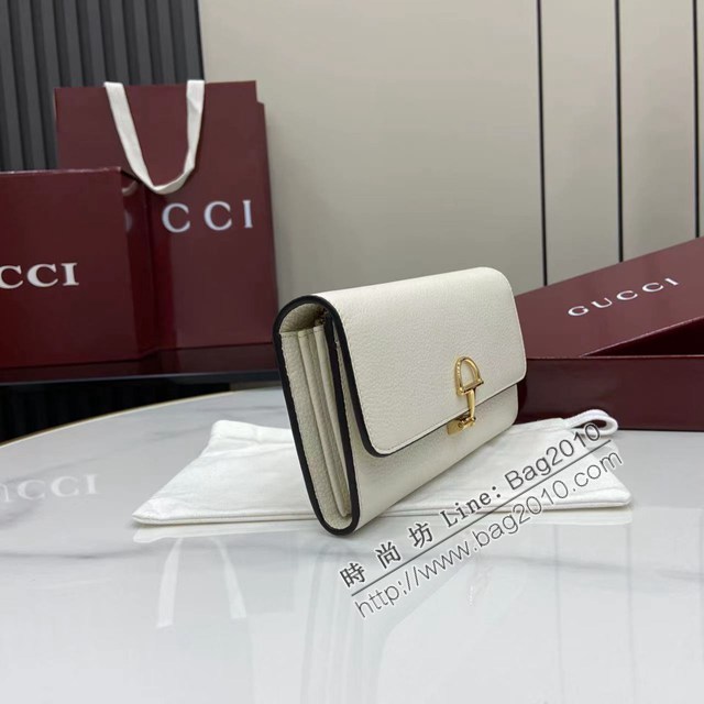 Gucci專櫃古馳最新款Softbit系列大號半馬銜扣翻蓋長錢包 jh2965型號：828147